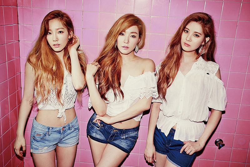 File:TTS - Holler promo.jpg