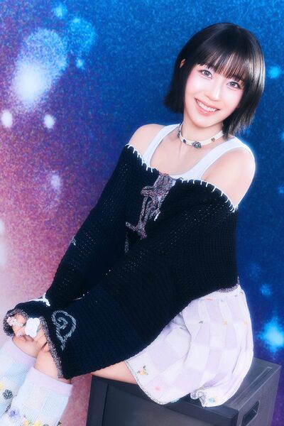 File:Sumin - Lover, Killer promo2.jpg