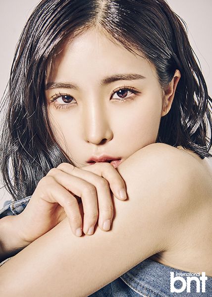 File:Hyunyoung BNT 2018.jpg