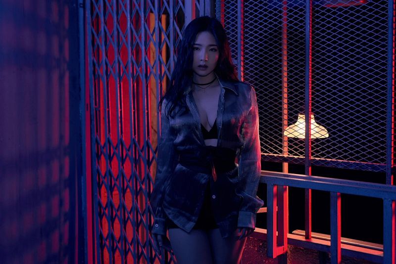 File:Sui - Medusa promo.jpg
