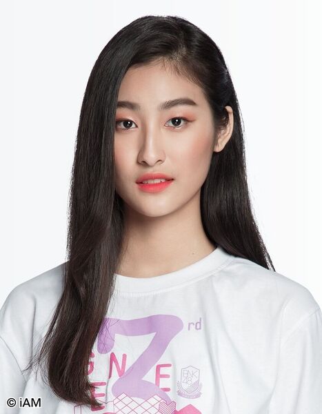File:BNK48 Peak 2020.jpg