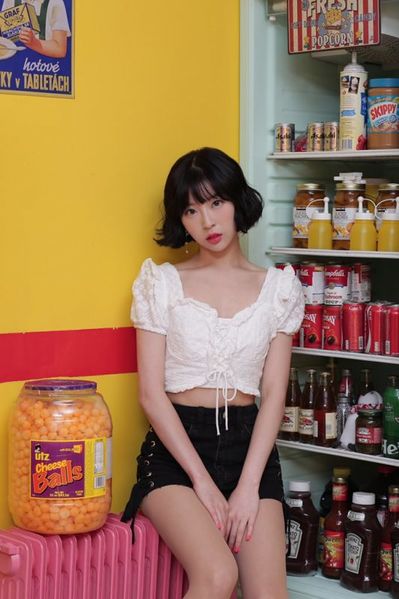 File:Annie - DVD (Difference Versus Difference) promo.jpg
