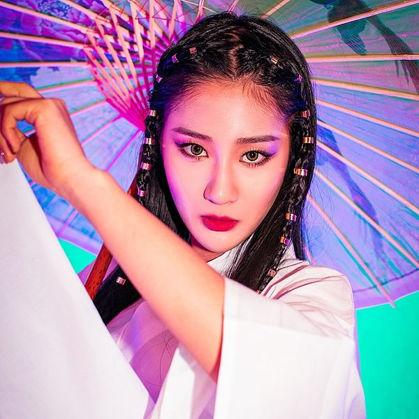 File:JK - SPLIT promo2.jpg