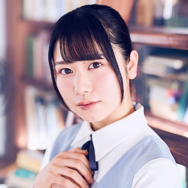 File:Hinatazaka46 Nibu Akari 2019.jpg