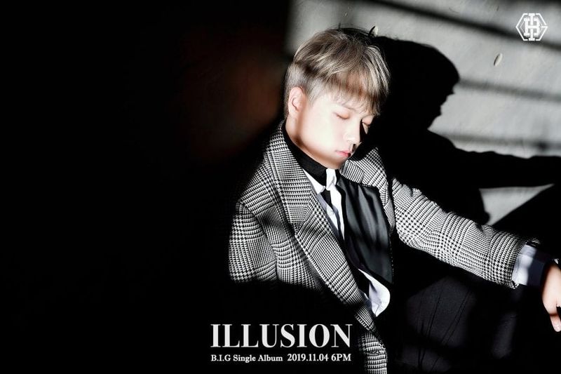 File:Minpyo - ILLUSION promo.jpg