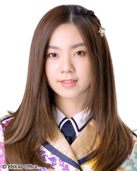File:BNK48 Pun - Koisuru Fortune Cookie promo.jpg