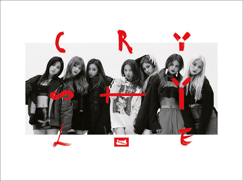File:CLC - CRYSTYLE2.jpg