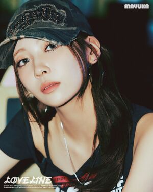 Mayuka (NiziU) - generasia