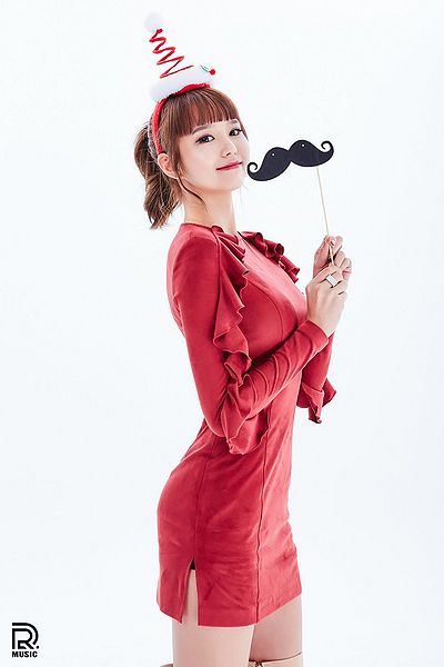 File:Youmin Promo.jpeg