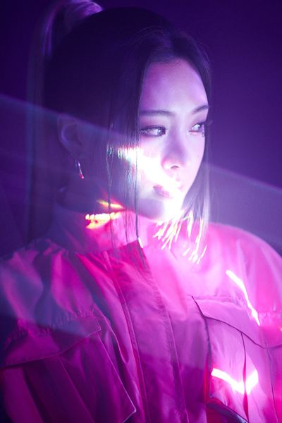 File:Baekah - DDALALA promo.jpg