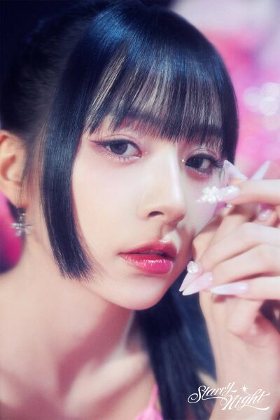 File:Hana - Starry Night promo.jpg