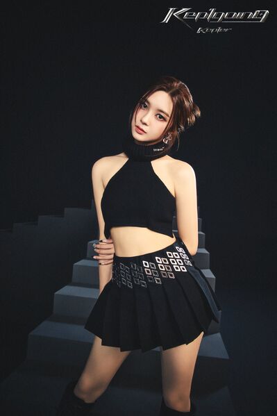 File:Dayeon - Kep1going promo.jpg
