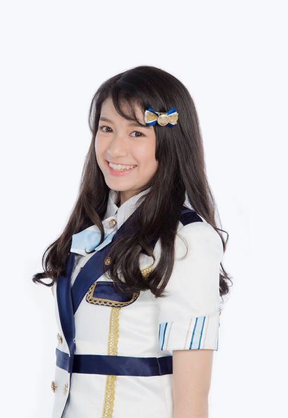File:BNK48 Mananya - Aitakatta promo.jpg