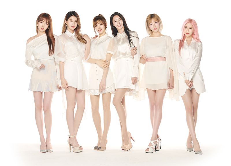 File:WEGIRLS 2019.jpg