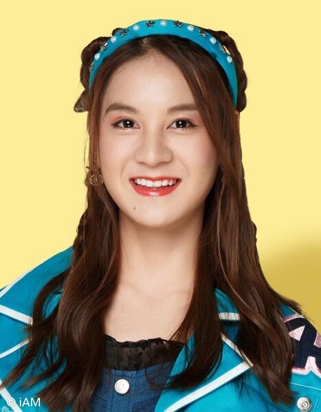 File:BNK48 Nine 2020-2.jpg