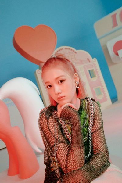 File:J - STAYDOM promo.jpg