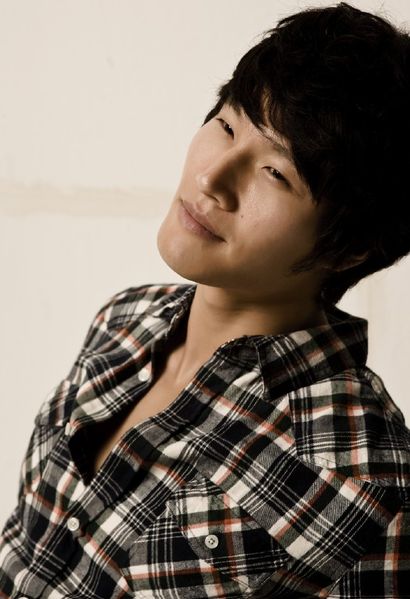 File:Kim Jong Kook.jpg