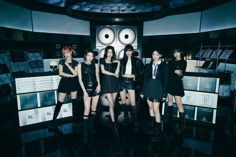 File:IVE - WAVE promo.jpg