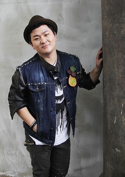 File:Huh Gak.jpg