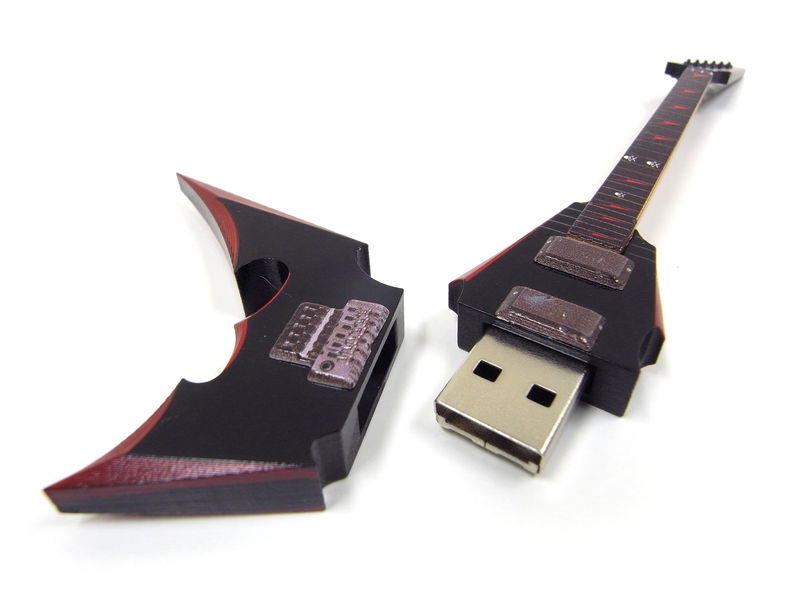 File:Takamizawa - Fantasia USB.jpg