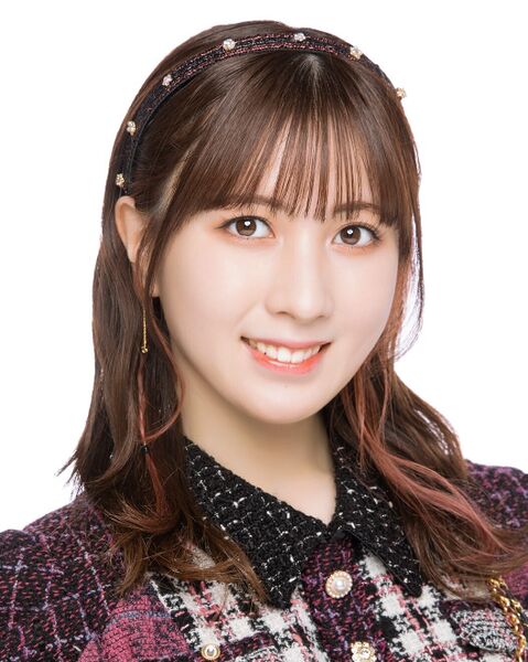 File:AKB48 Nagano Serika 2023.jpg