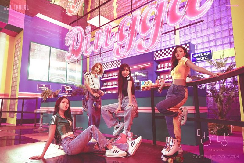 File:MAMAMOO - Dingga promo.jpg
