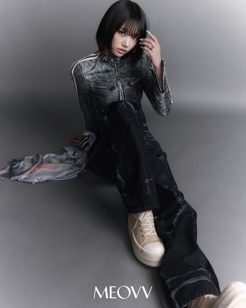 File:Sooin - MY EYES OPEN VVIDE promo.jpg