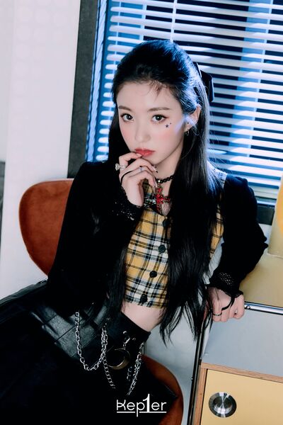 File:Yeseo - FIRST IMPACT promo.jpg