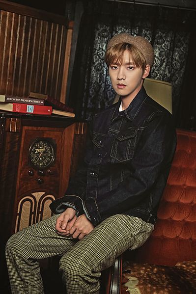 File:Jonghwan - 28ºC promo.jpg