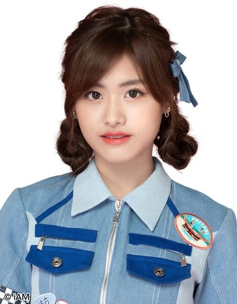 File:BNK48 Gygee 2019-2.jpg