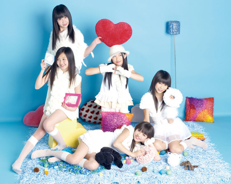 File:Onnaji Kimochi promo.jpg