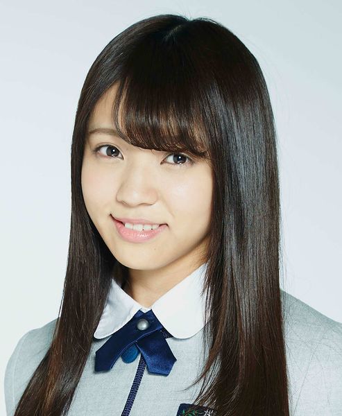 File:Keyakizaka46 Kobayashi Yui 2016.jpg