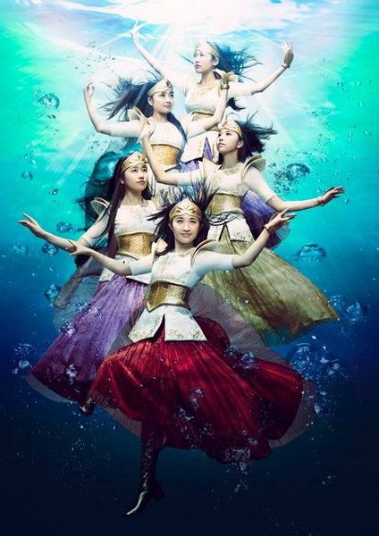 File:momoiro-clover-z 1380353585 20130928 momoirocloverznaite.jpg