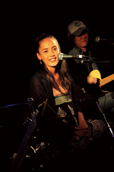 File:Hajime Chitose (2010).jpg