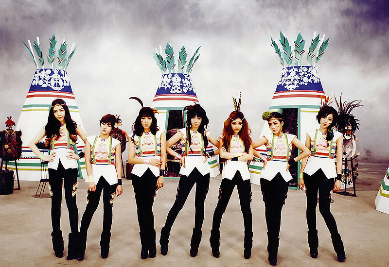 File:T-ARA Booklet 004.jpg