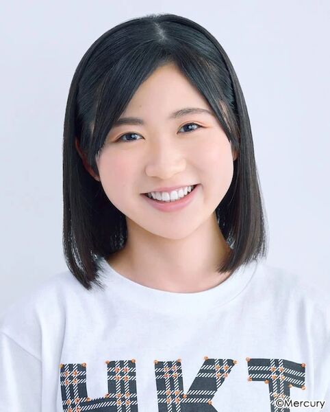 File:HKT48 Izawa Miyu 2022.jpg