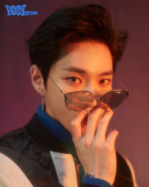 File:Doyoung-BOSS.jpg