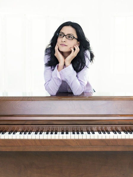 File:Angela-Aki-Ai-No-Kisetsu-Promo.jpg