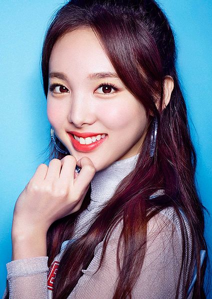 File:Nayeon - Hashtag TWICE promo.jpg