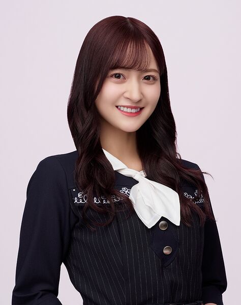 File:Nogizaka46 Kanagawa Saya 2025.jpg