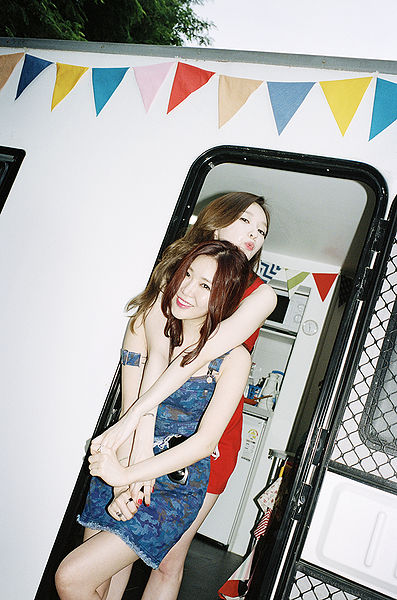 File:DAVICHI Don't Move.jpg
