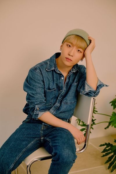 File:OV - DAYDREAM promo.jpg