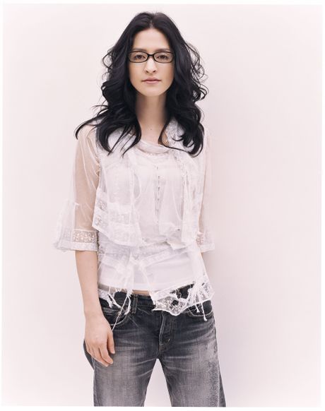 Angela Aki generasia