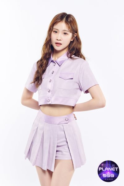 File:Xu Ziyin - Girls Planet 999 promo.jpg
