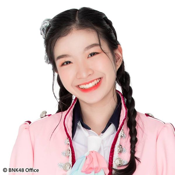 File:BNK48 Stang - BNK Festival promo.jpg