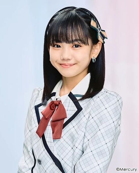File:HKT48 Ikuno Rina 2022-2.jpg