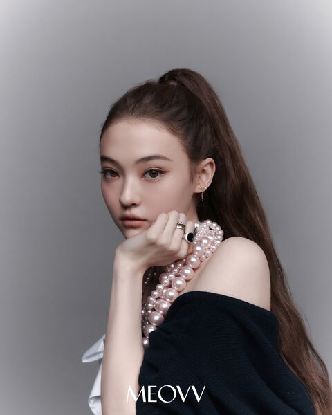 File:Ella - MY EYES OPEN VVIDE promo.jpg