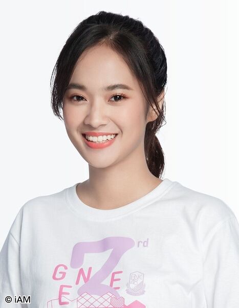 File:BNK48 Earn 2020.jpg