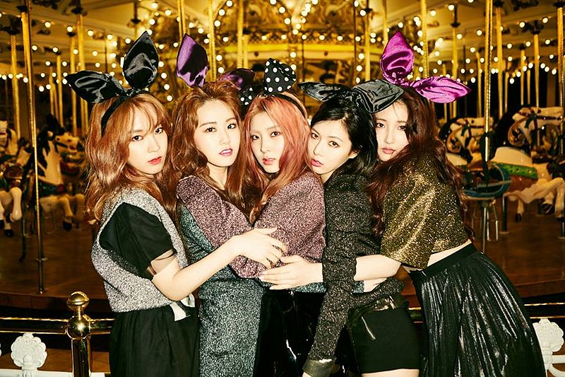 File:4minute World promo.jpg
