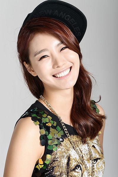 File:Rosie (WE).jpg